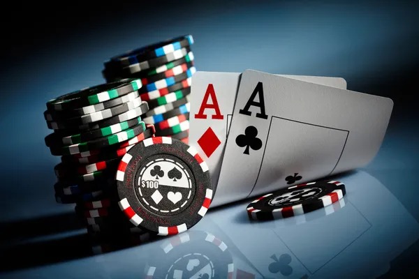 Virtual Account wallet view beside live dealer lobby on km77 login